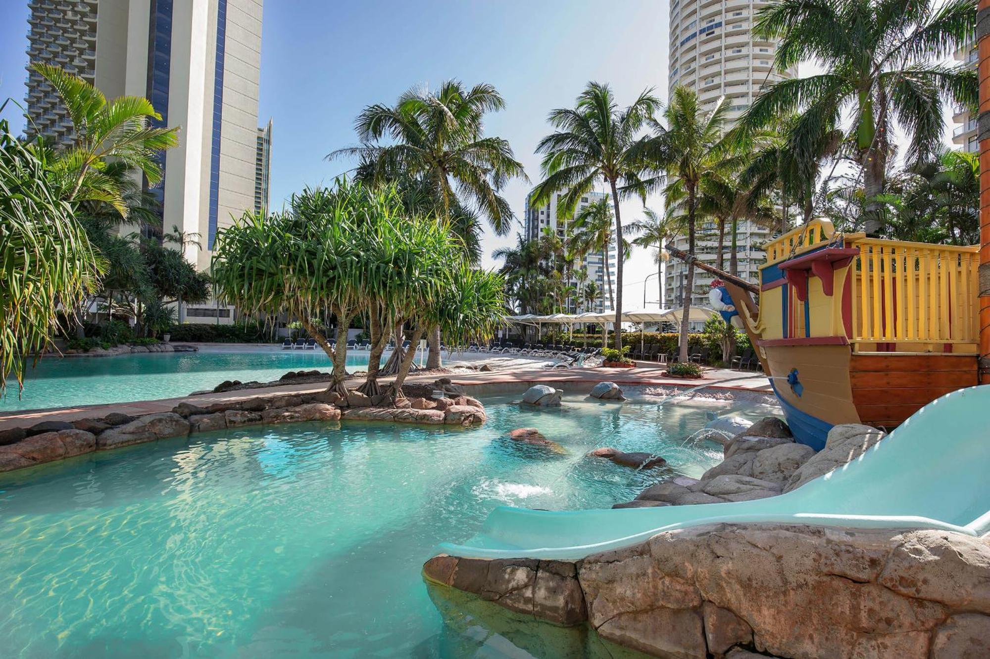 Holiday Holiday Crown Towers Gold Coast Ngoại thất bức ảnh